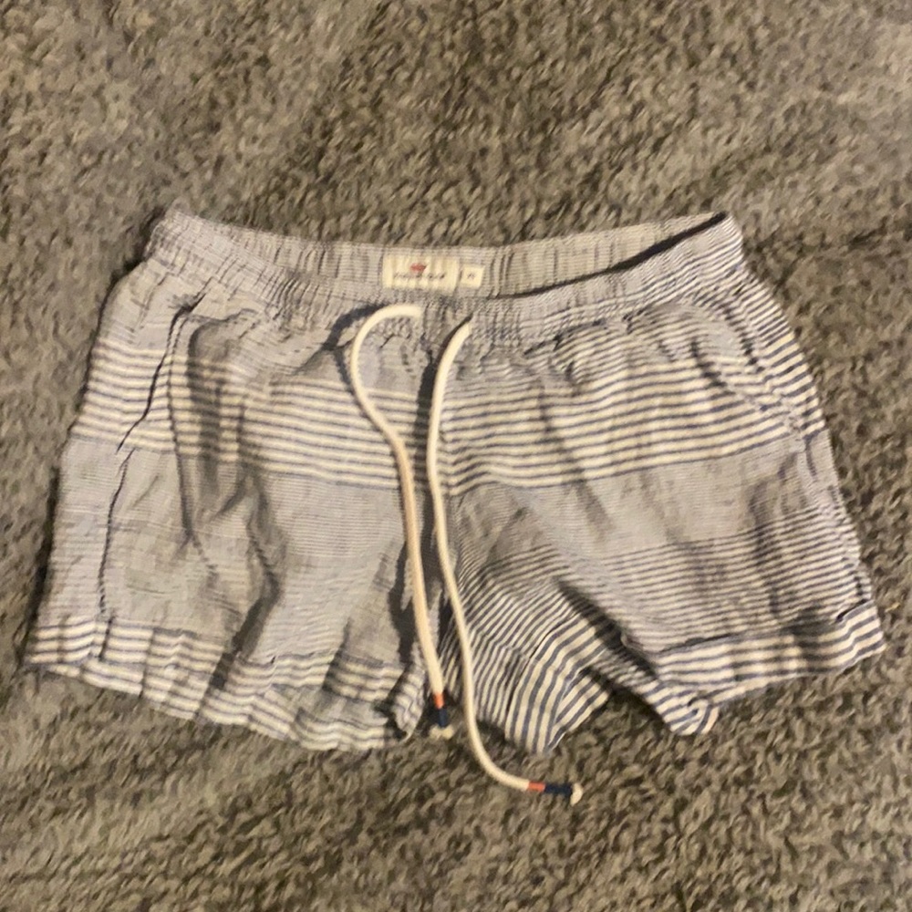 Vineyard vines shorts